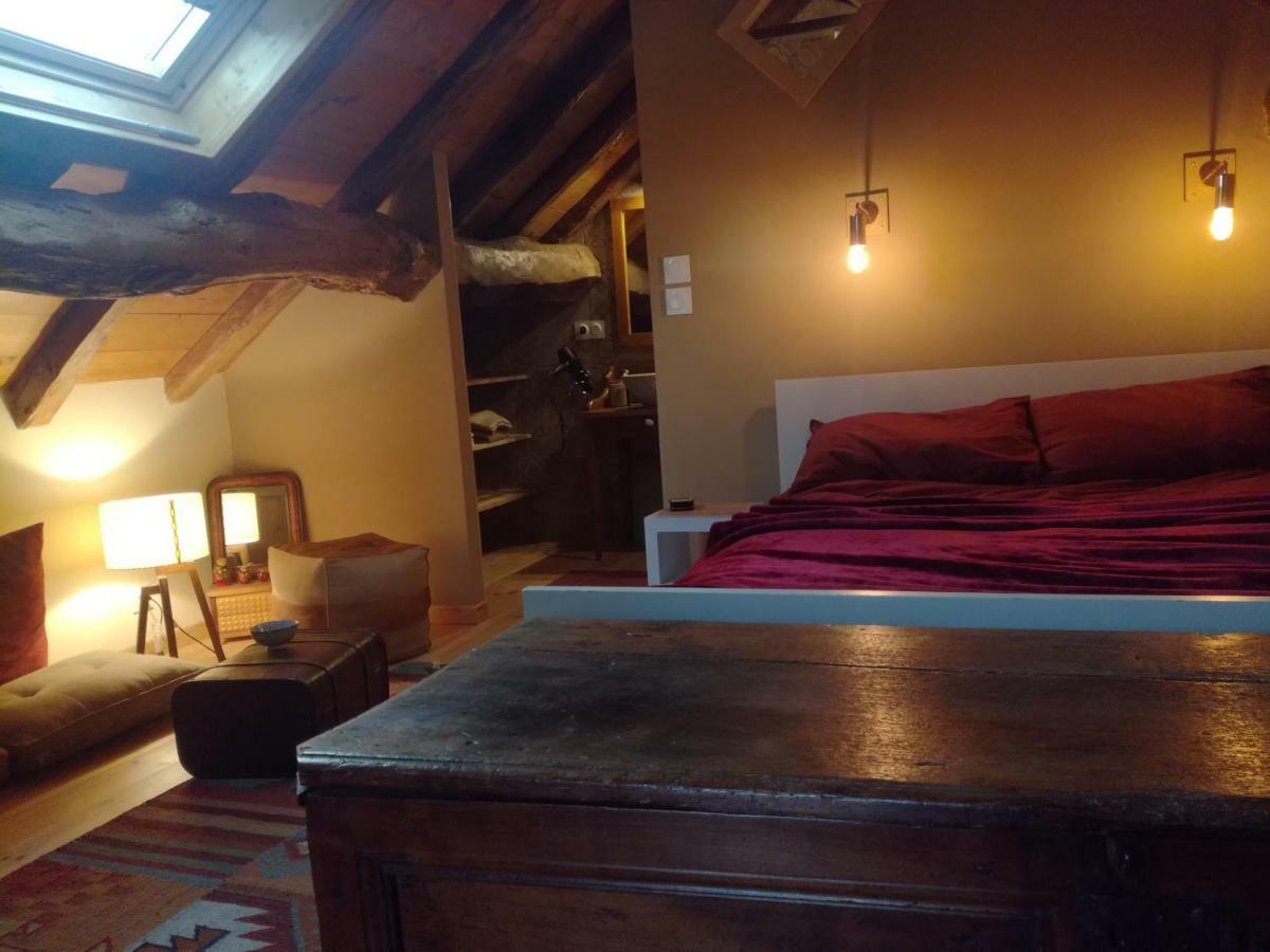 Chambres Et Table D'Hotes Du Pere Boussenac Exterior photo